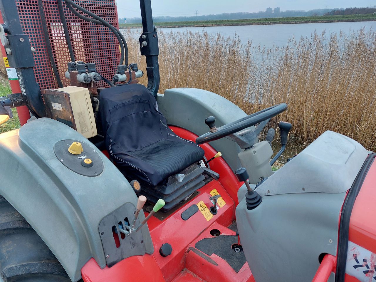 Valpadana 1650 HST met hefmast