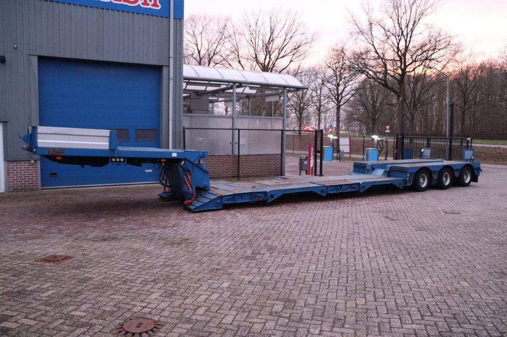 Niedriglader CCD SS480 2000