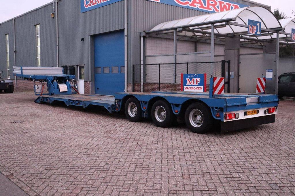 Niedriglader CCD SS480 2000