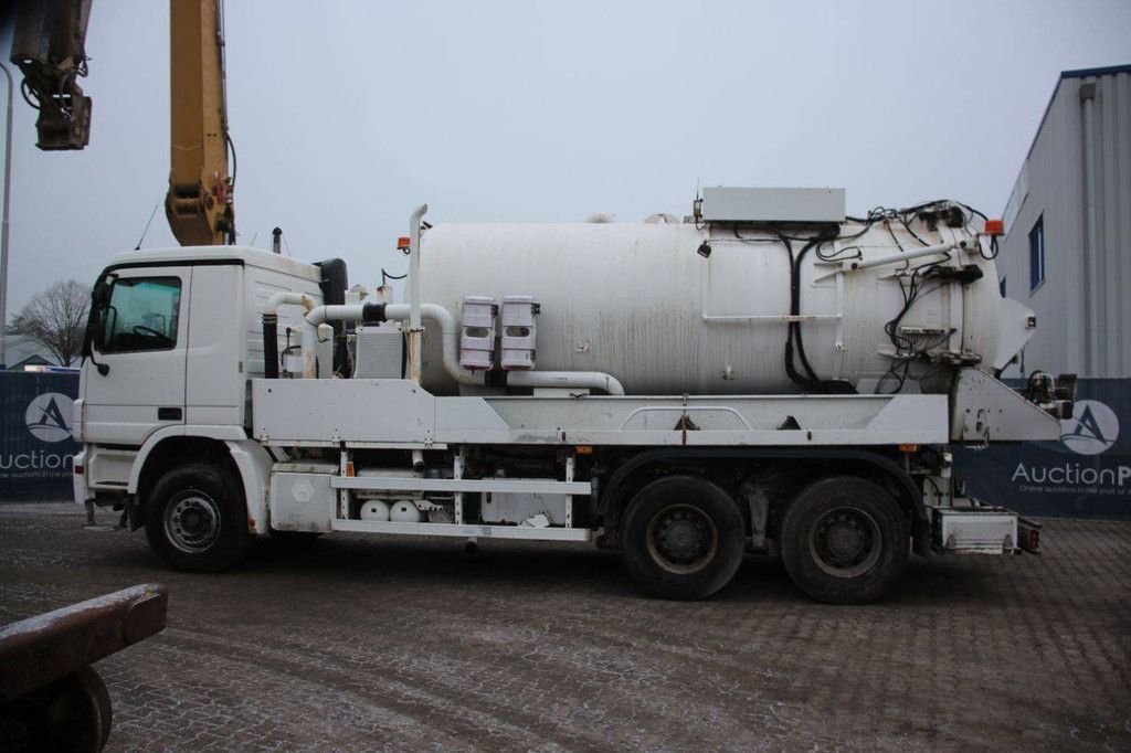 Vacuum Tank Truck Mercedes-Benz 930.24 Diesel 2008