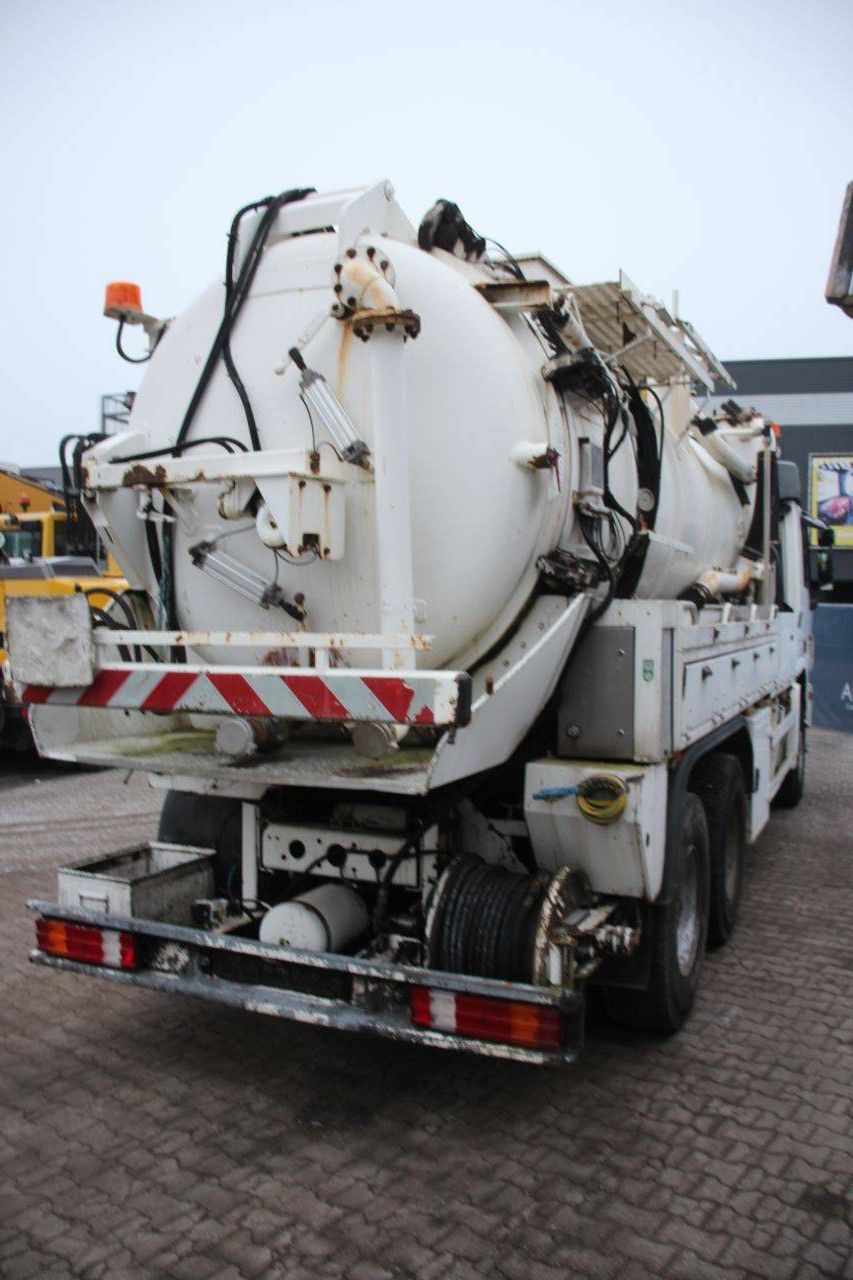 Vacuum Tank Truck Mercedes-Benz 930.24 Diesel 2008