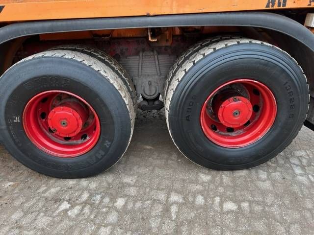 Suction Truck MAN 35.402 8x4 Diesel 1995