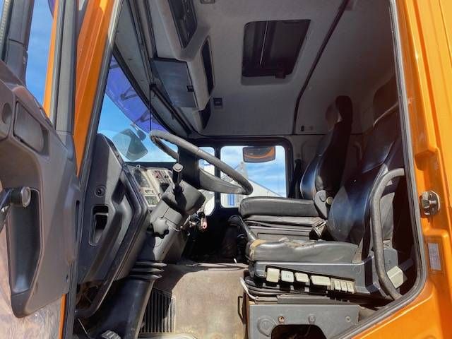 Vacuum truck MAN 41.464 Diesel 2002