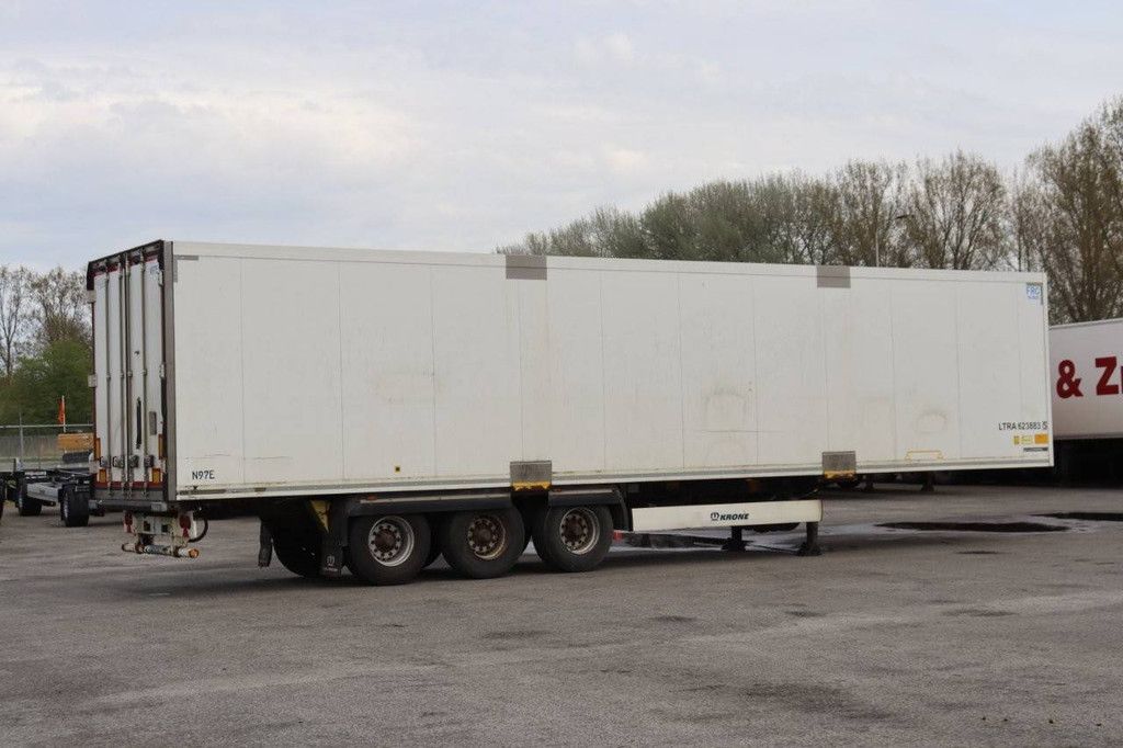 Closed Trailer Krone SD 2014