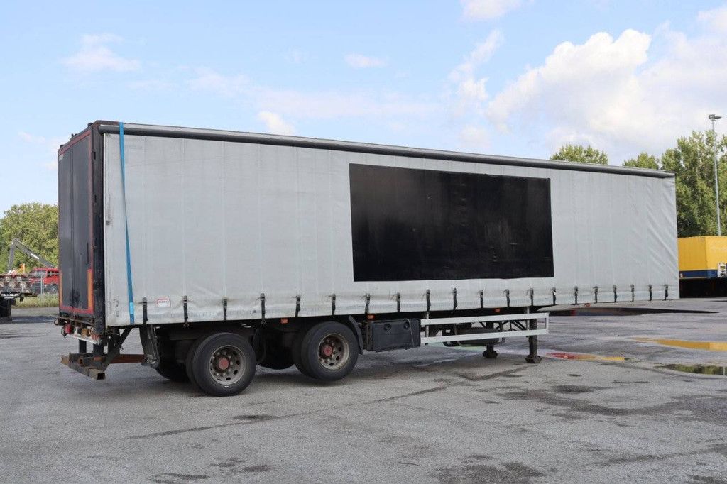 Curtainsider trailer Burg BPO 13-20 SRNXX 2002
