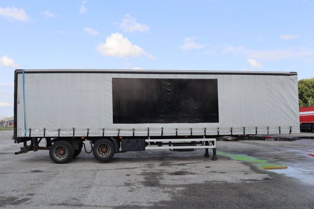 Curtainsider trailer Burg BPO 13-20 SRNXX 2002