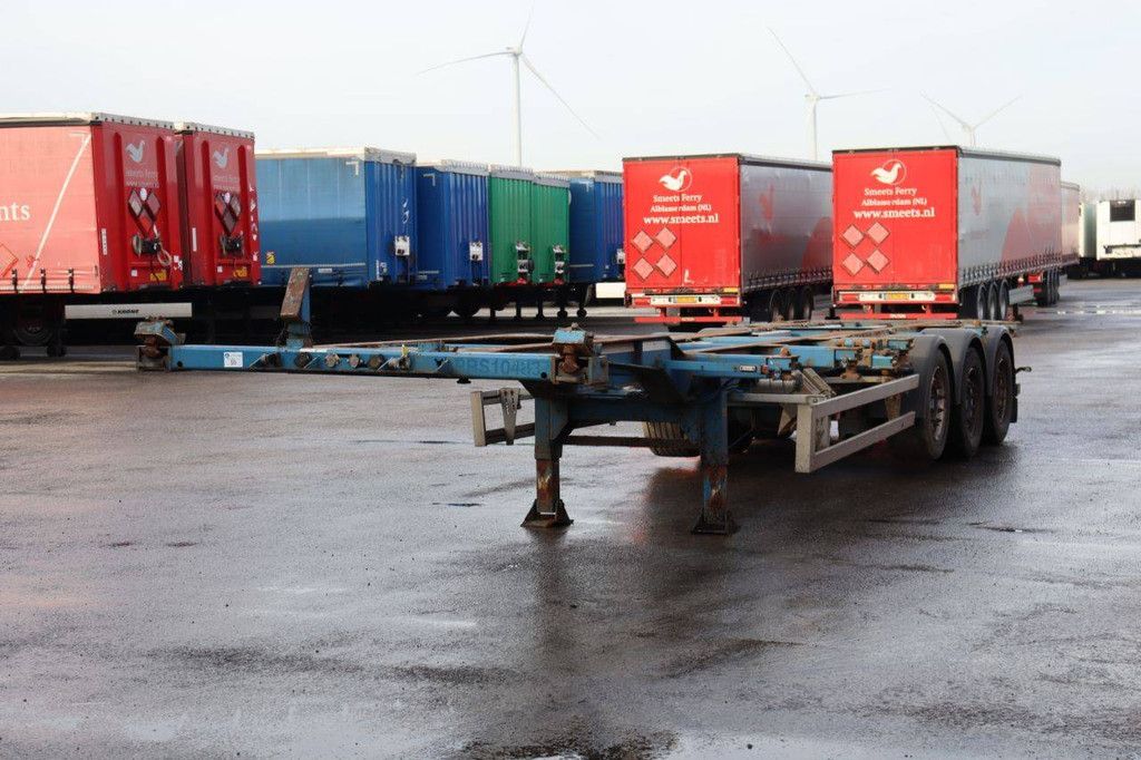 Container-Chassis-Renderings ROC12.27 2012