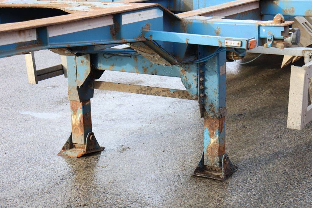 Container-Chassis-Renderings ROC12.27 2012