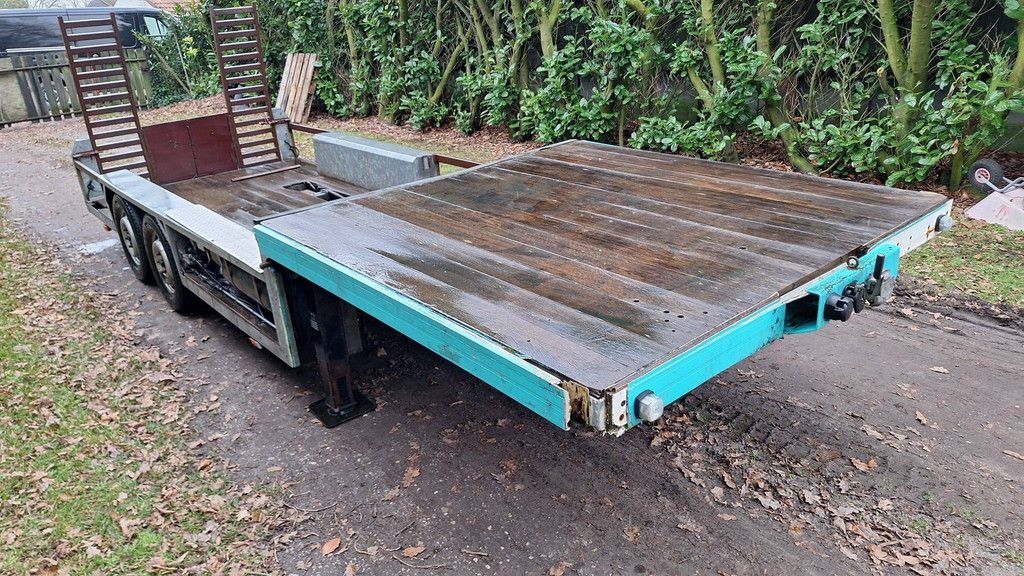 Low loader Veldhuizen P 33-4 2004