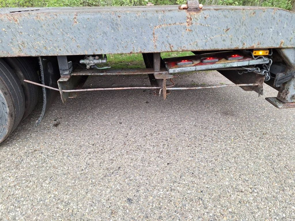 Semi-Tieflader Lintrailer 3 LSDU 18-27 2002