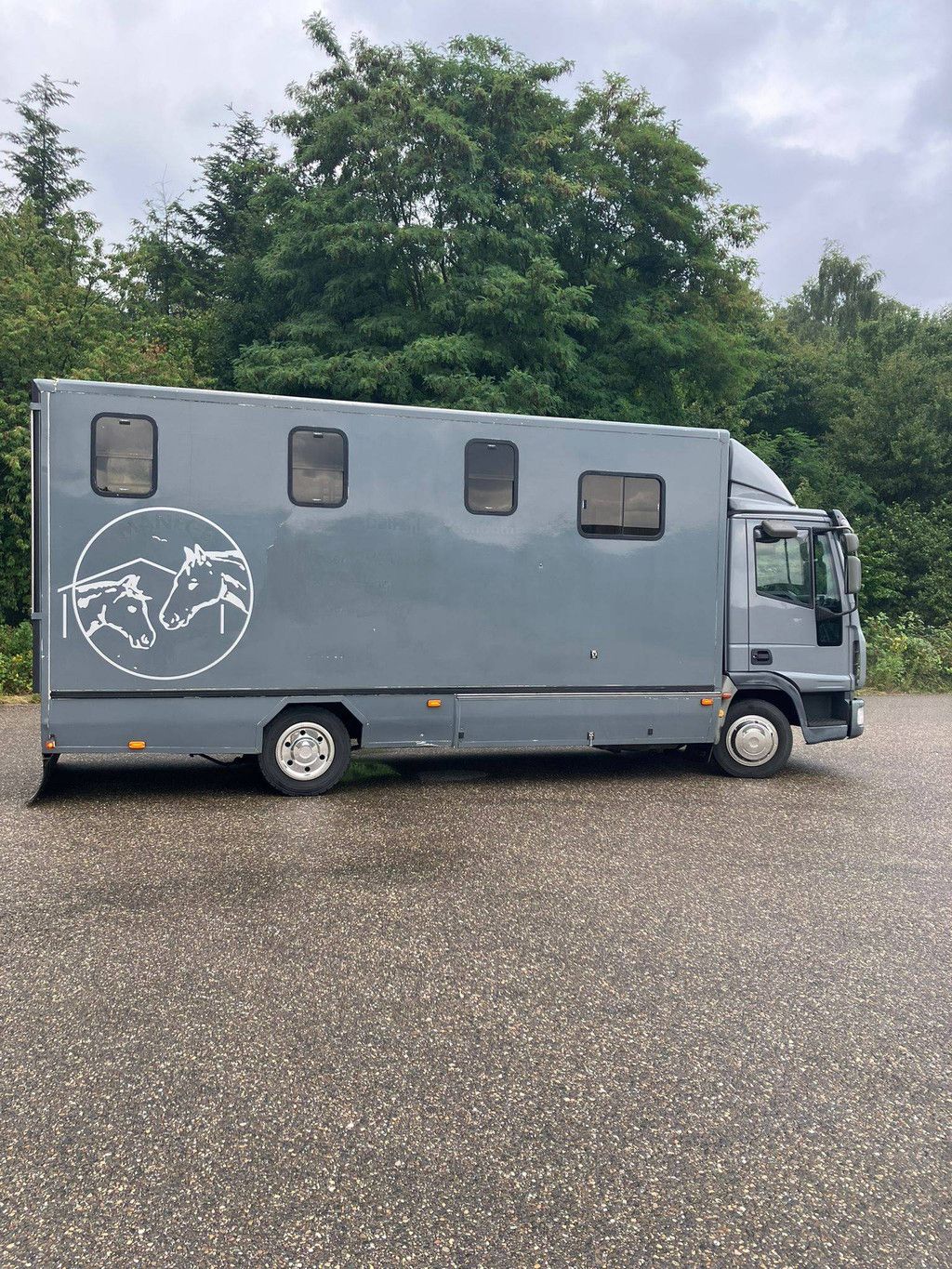 Pferdeanhänger Iveco 75E Diesel 2006