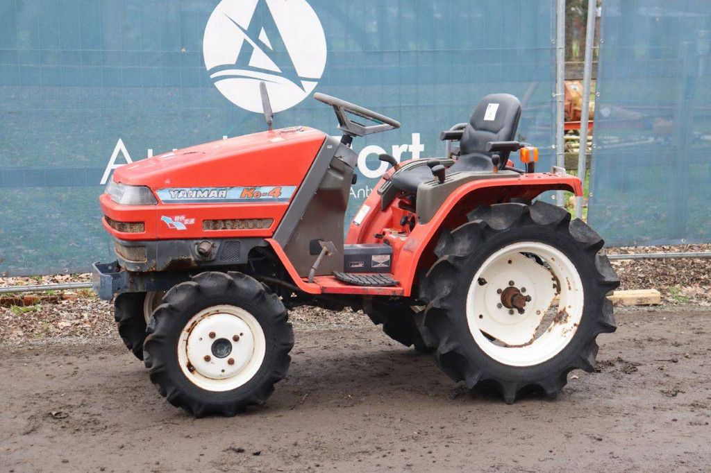 Mini tractor Yanmar Ke-4 Diesel 14.5hp