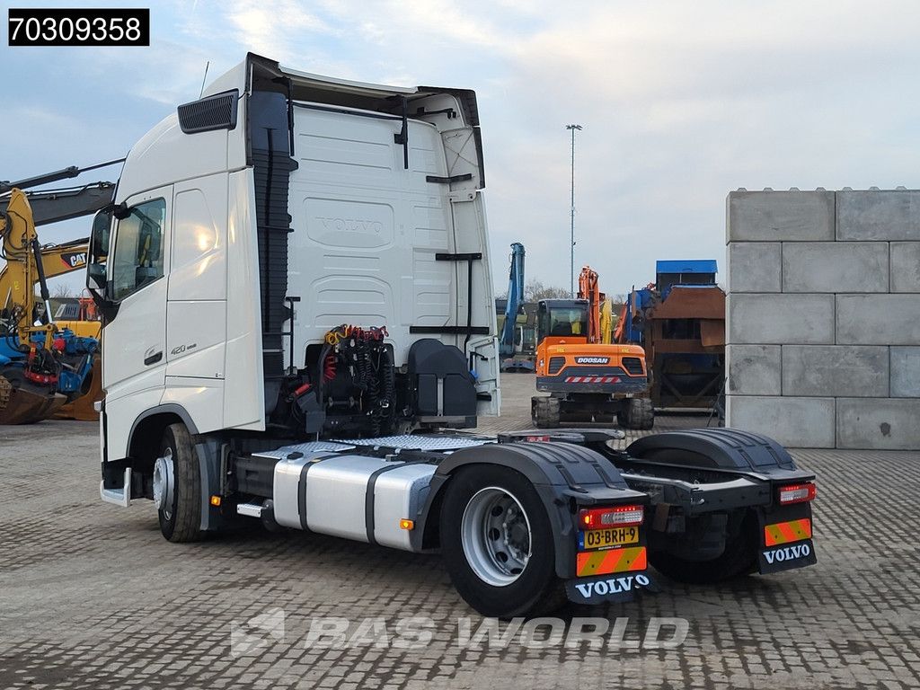 Volvo FH 420 4X2 NL-Truck Mega 2xTanks VEB+