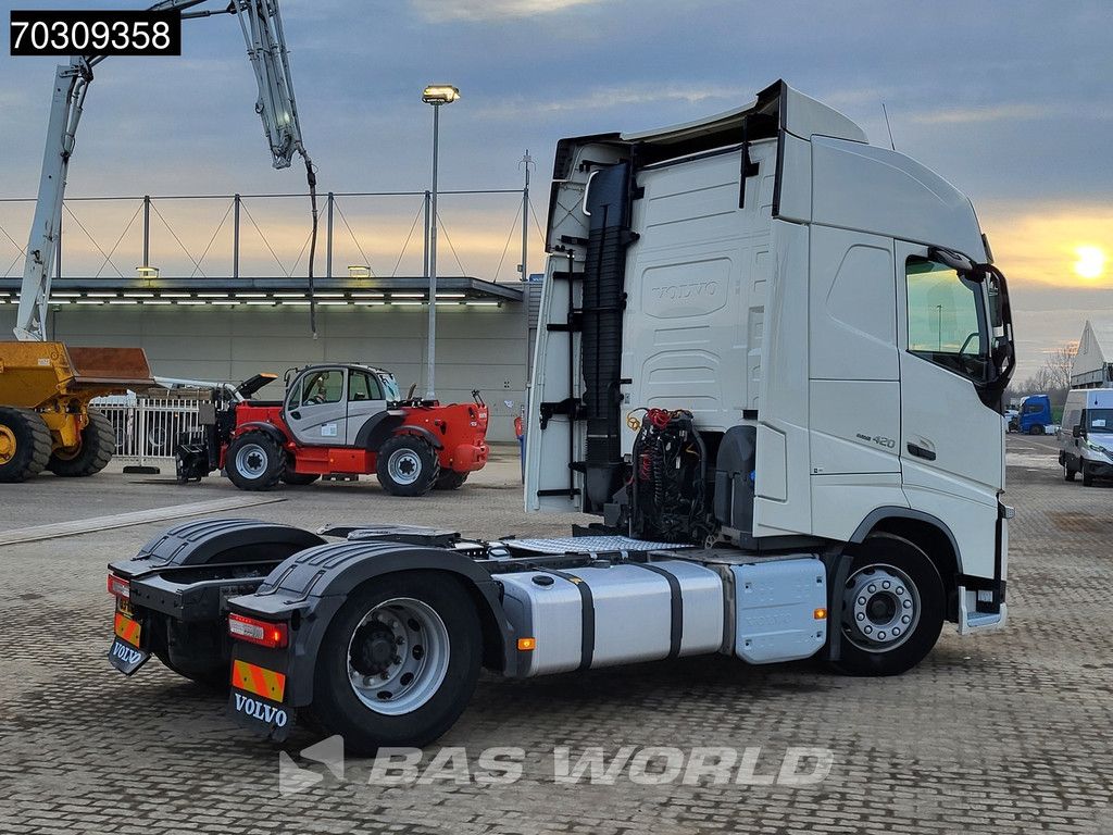 Volvo FH 420 4X2 NL-Truck Mega 2xTanks VEB+