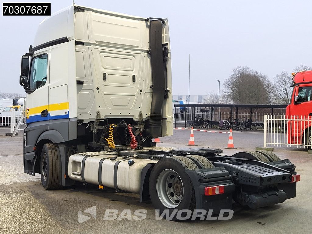 Mercedes Actros 1845 4X2 Mega GigaSpace 2xTanks Standklima