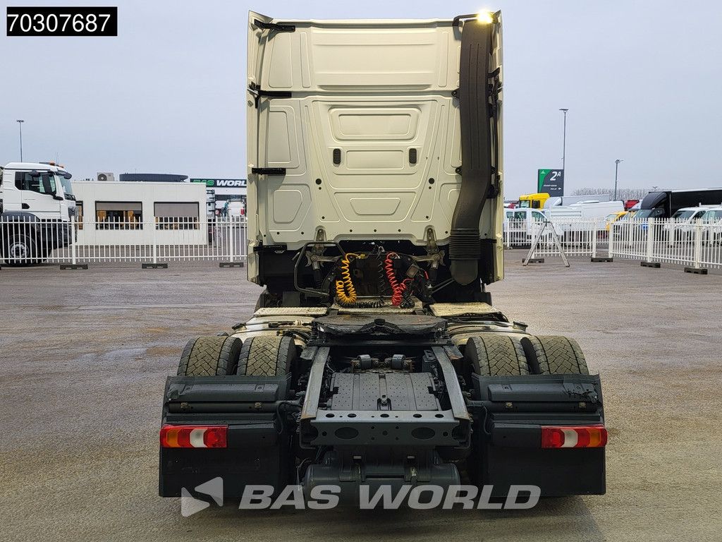 Mercedes Actros 1845 4X2 Mega GigaSpace 2xTanks Standklima