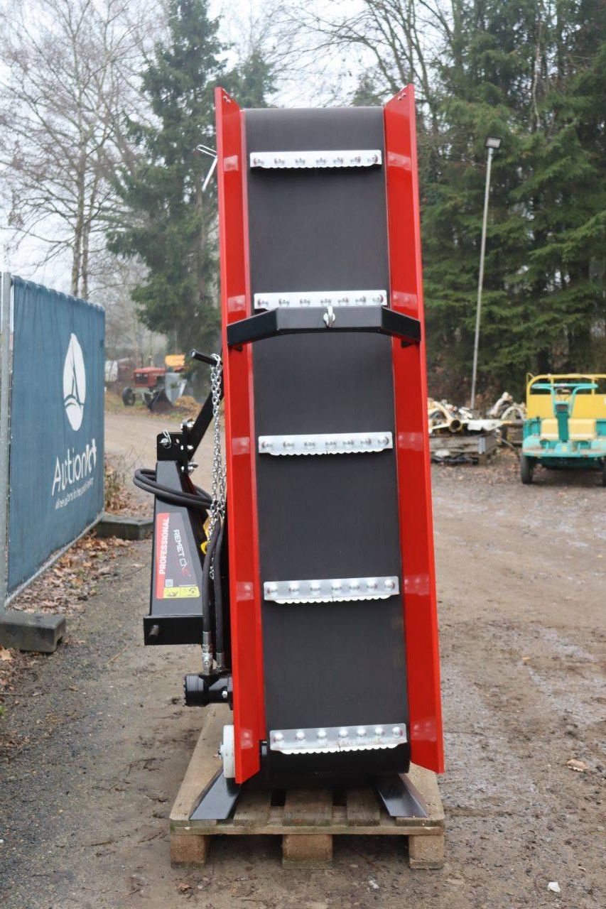 Remet CNC RP-200 SUPER Firewood Chopping Machine