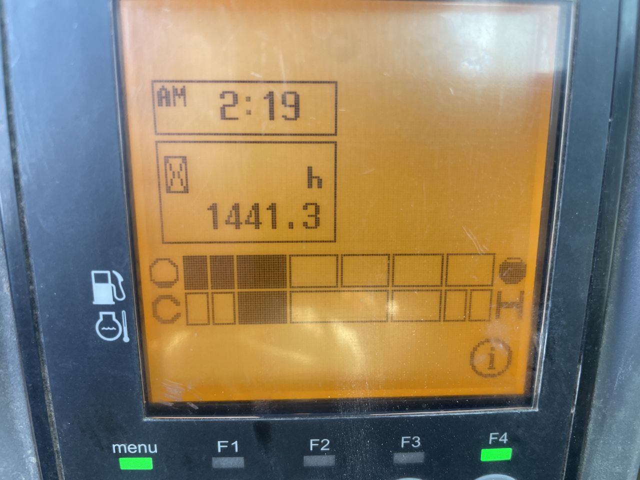 Yanmar SV16 minigraver met Hulco machinetransporter