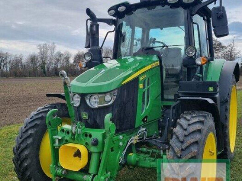 John Deere 6120 M