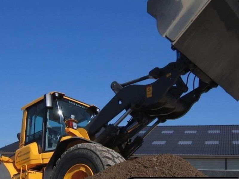 Volvo L 90 H SALG & UDLEJNING OGSÅ MED FORKØBSRET