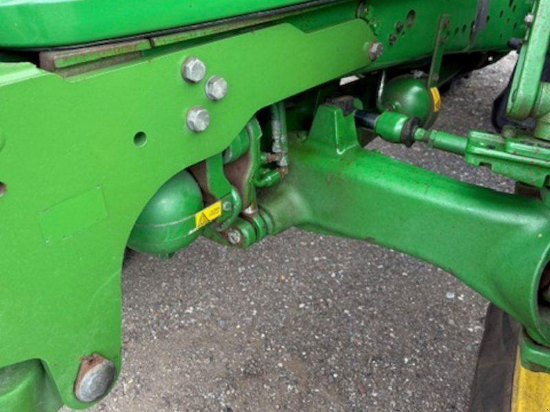 John Deere 7530 PREMIUM AUTOQUARD, FRONTLIFT
