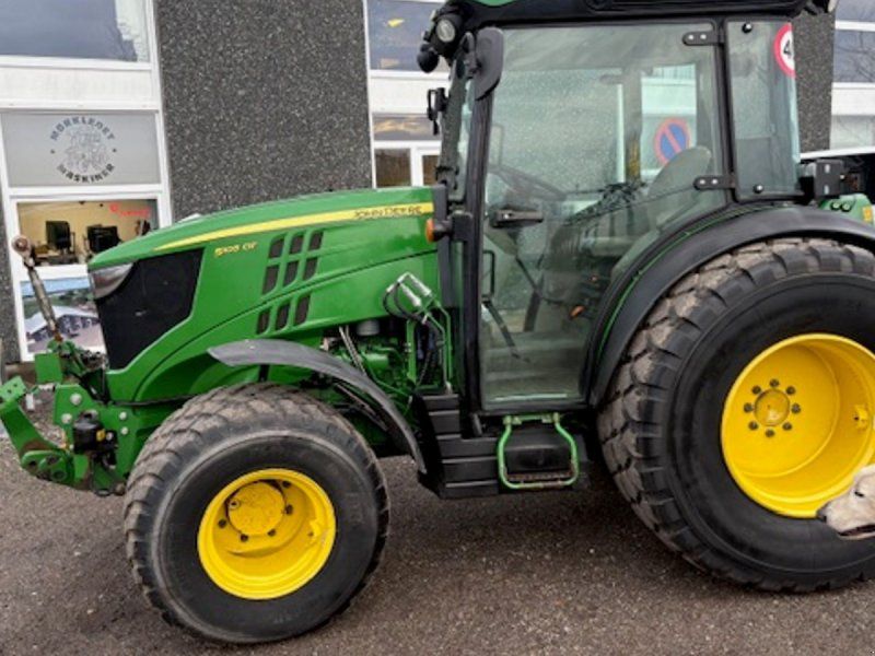 John Deere 5105GF FRONTLIFT. HJUL MED GRÆSDÆK MEDFØLGER