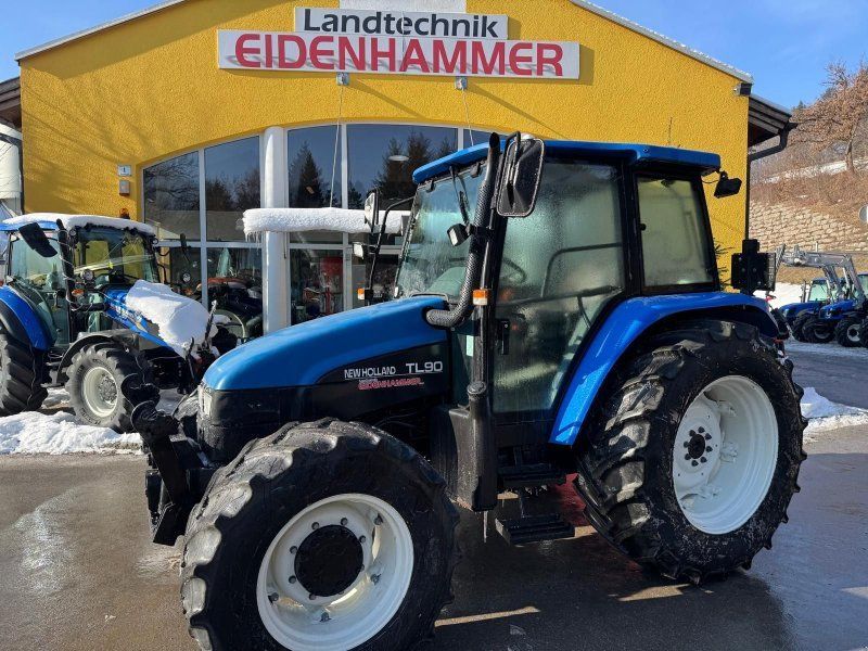 New Holland TL 90