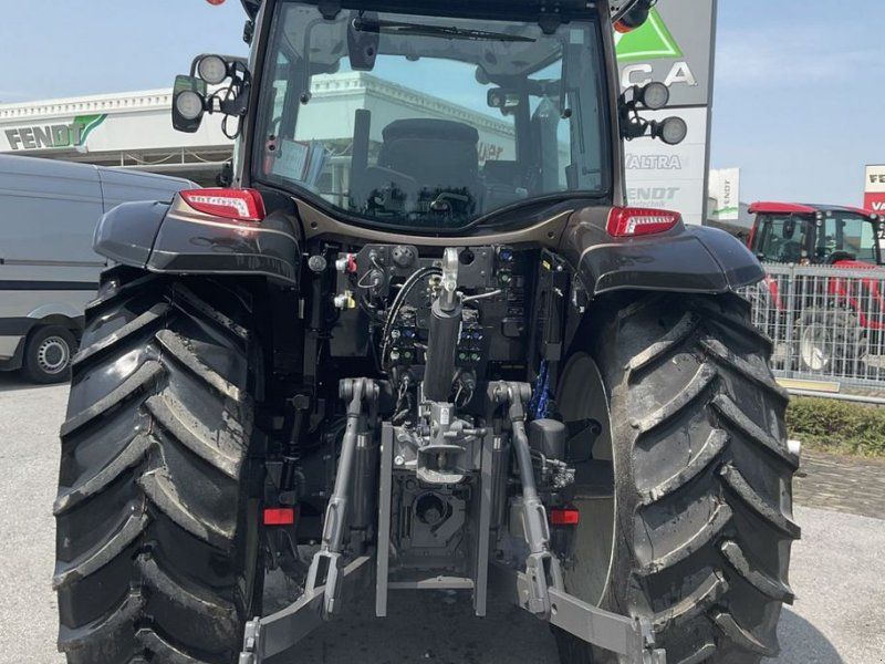 Valtra G135 VERSU