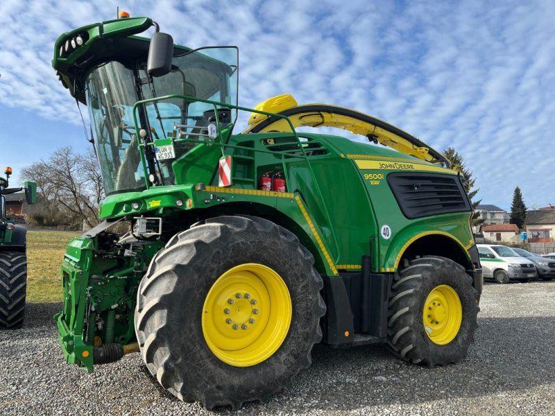 John Deere 9500
