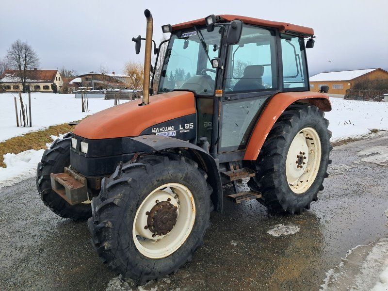 New Holland L 95 DT Standard