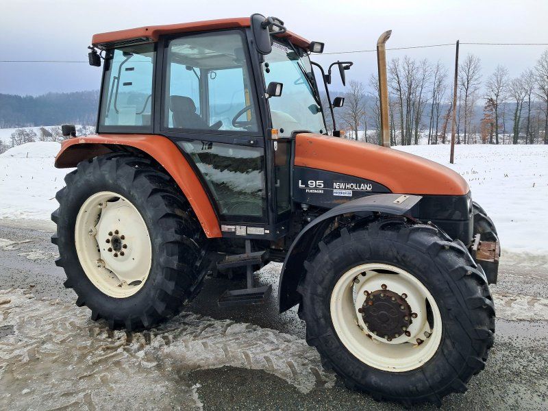 New Holland L 95 DT Standard