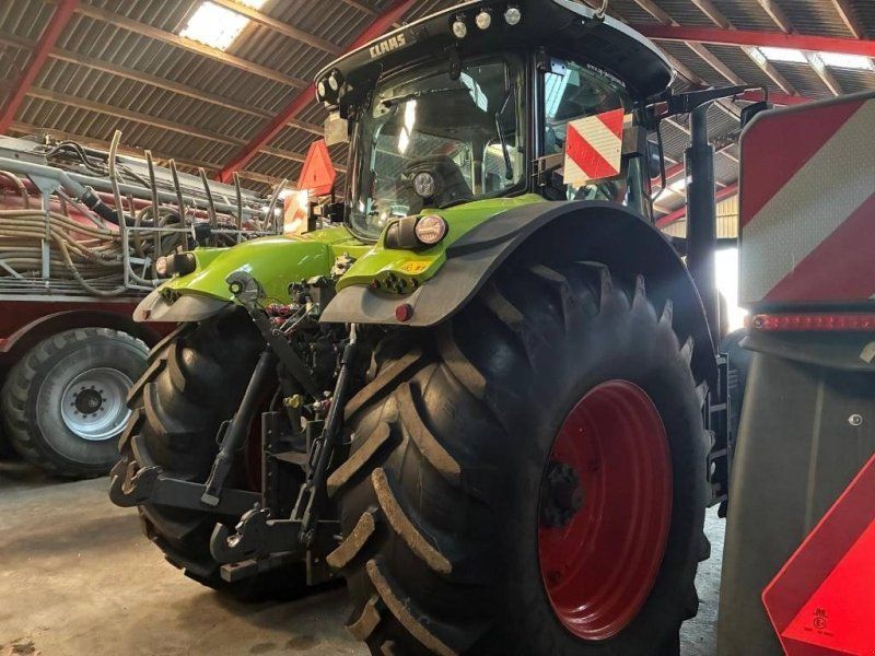 Claas AXION 830 CMATIC