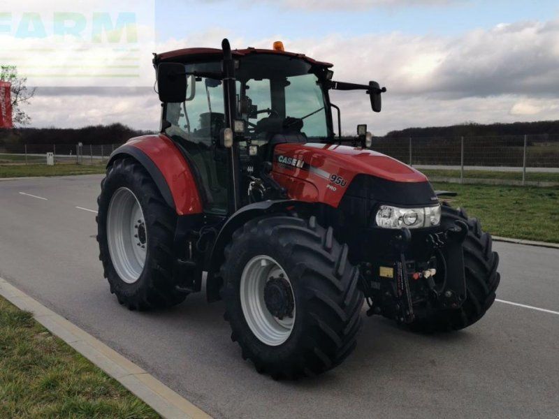 Case IH Farmall 95 U PRO Pro