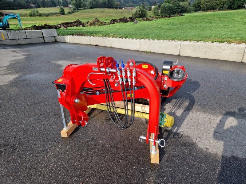 Tehnos MB 220 LW Seiten Böschungs