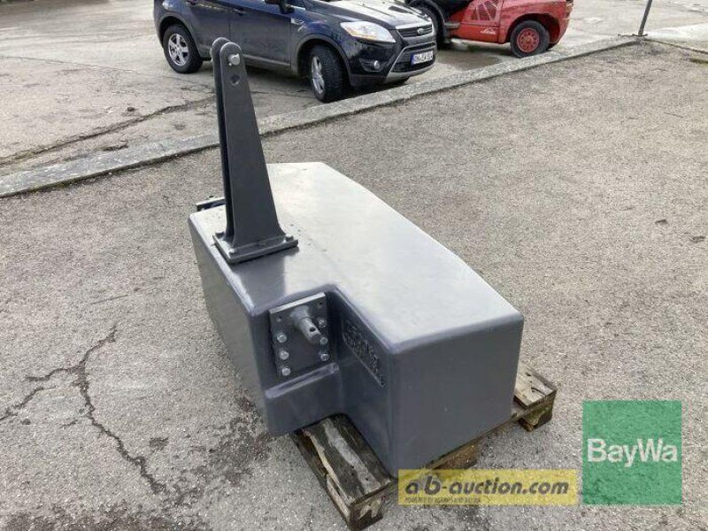 Fendt GEWICHT 2500 KG