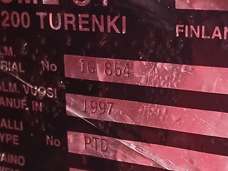 Kleine Unicorn 3 Lift, monteret på Tume gødningsmaskine.