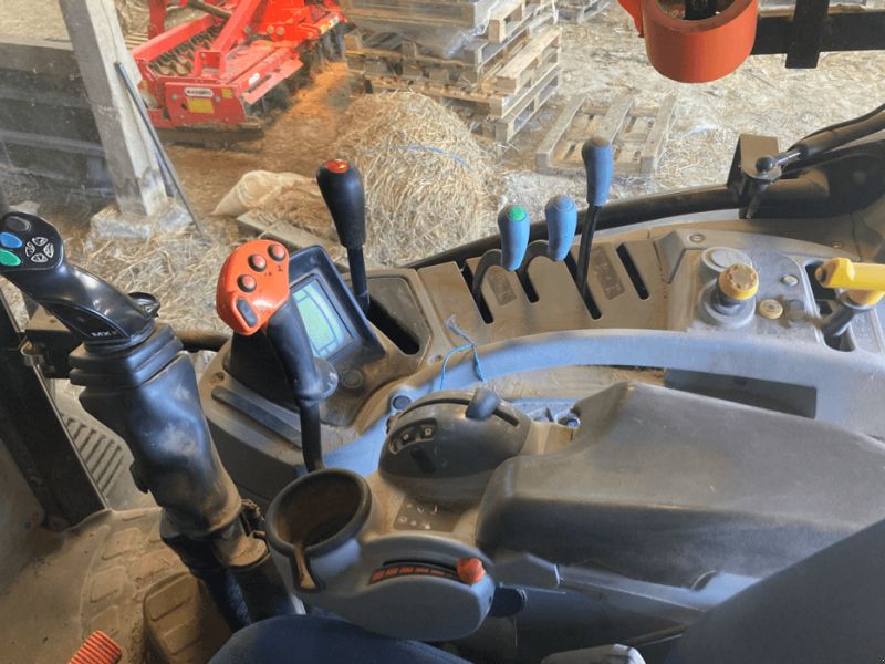 New Holland T6.125 ELECTROCOMMAND T4B