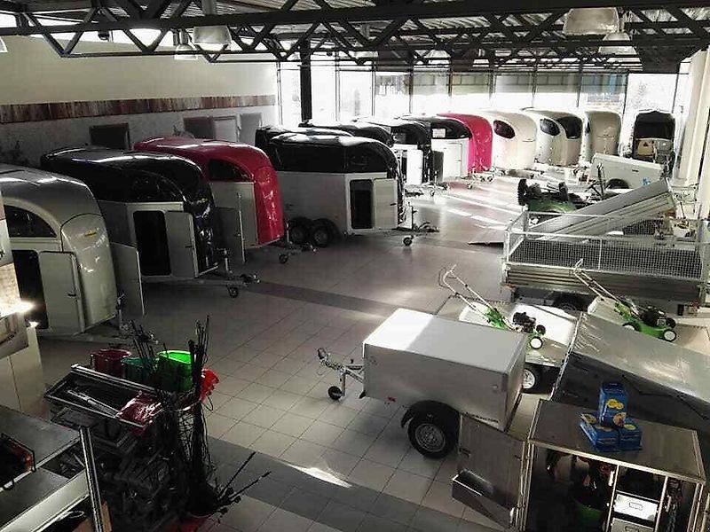 Humbaur Baumaschinener HS 353718 3,5t