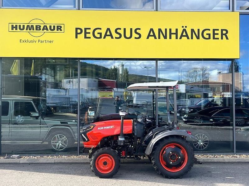 Trecker Plus Power TT254 4WD Schlepper Servo