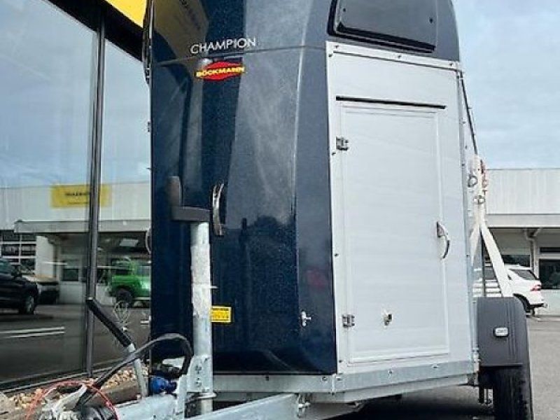 Böckmann Champion R 2,4t Western 2 Pferde Aluboden