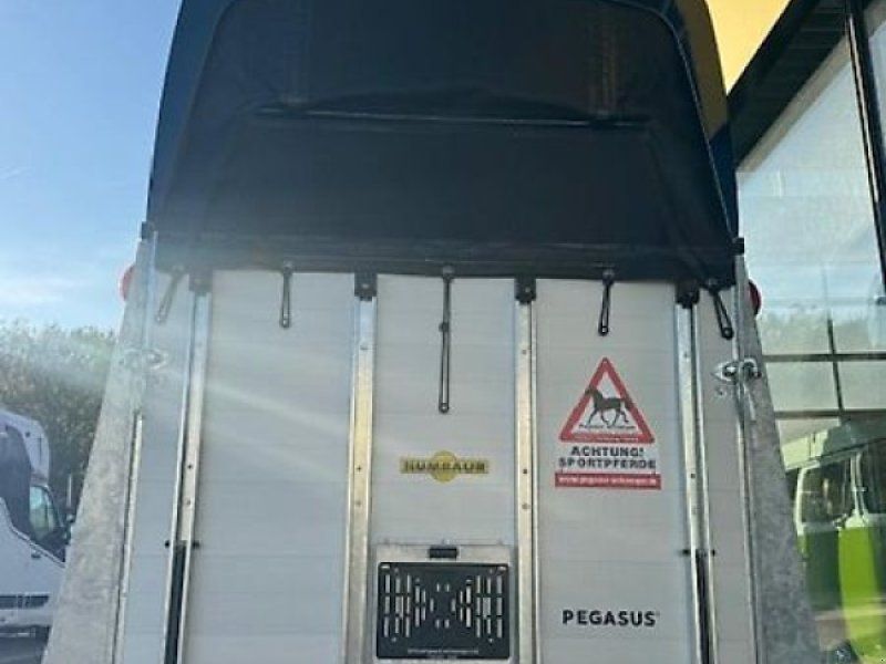 Humbaur Pegasus 2 Pferde 2,4t ALU  Sattelkammer