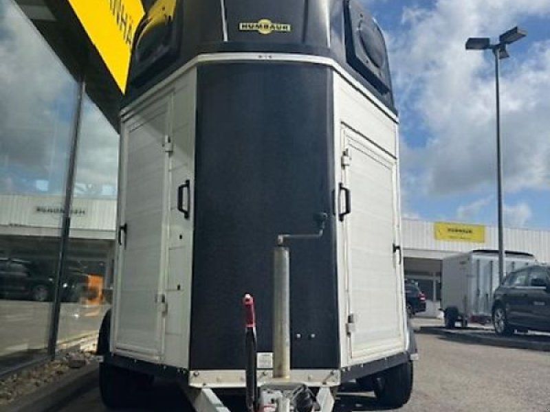 Humbaur Carrus 2 Pferde Alu 2,4t. SK 1. Hand