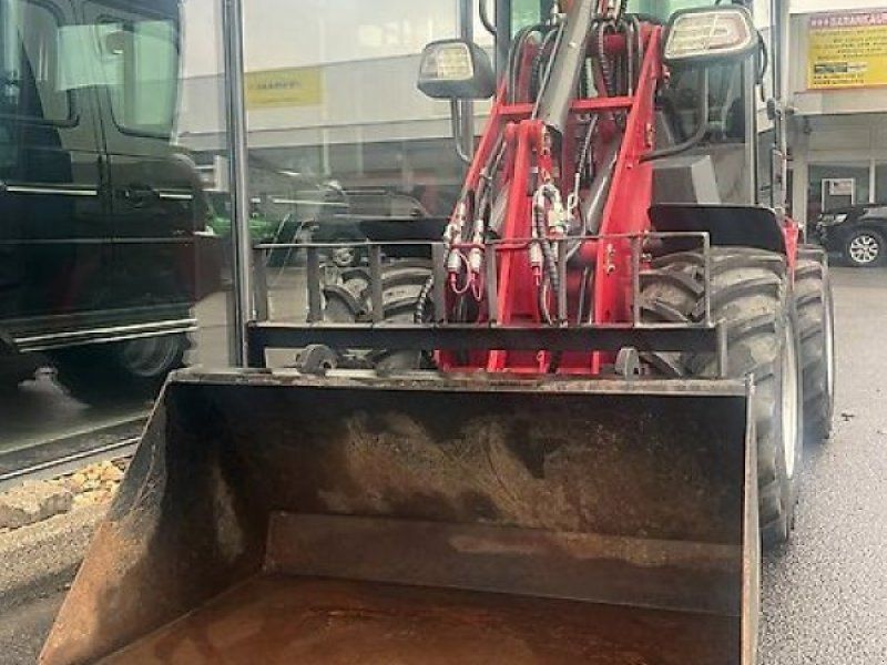 Kima Pegasus 08 Hoflader 1.Hand