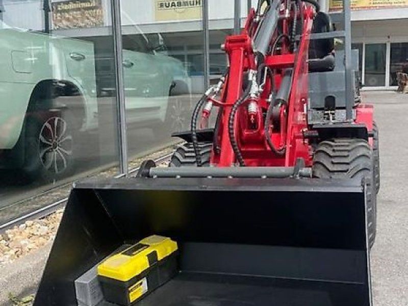 Kima Pegasus Lader 06 Vorführer Hoflader Baujahr 2023