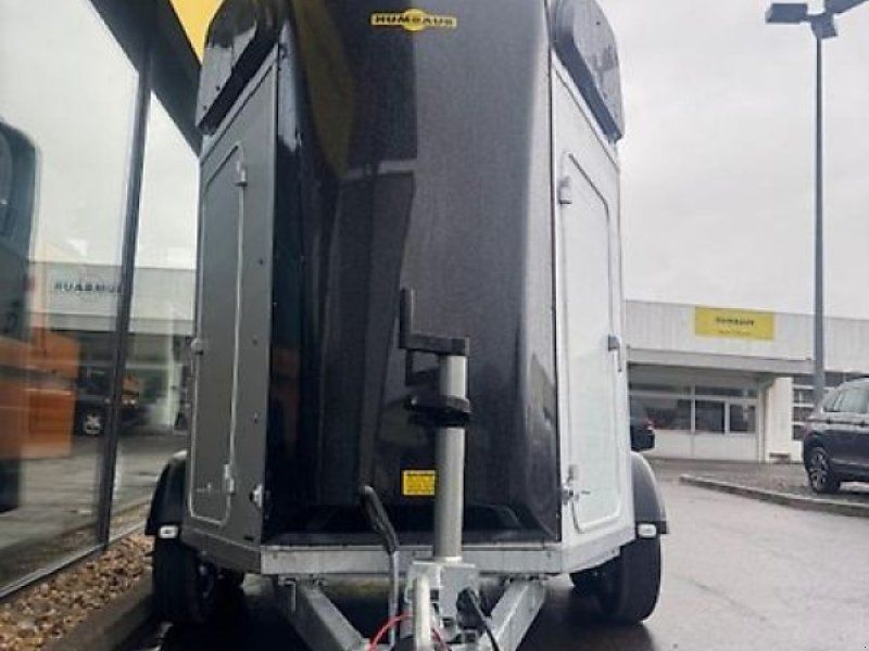 Humbaur Xanthos Aero 2 Pferde ALU 2,4t. EZ: 2025