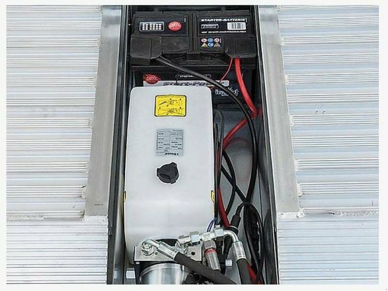 Humbaur HTK 3500.41 Tridem Dreiseitenkipper Neu 3,5to