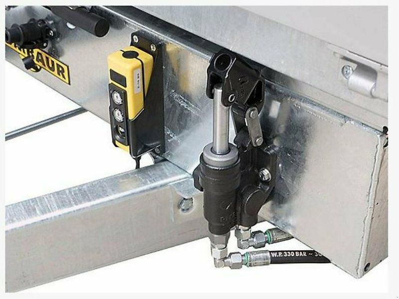 Humbaur HTK 3500.41 Tridem Dreiseitenkipper Neu 3,5to