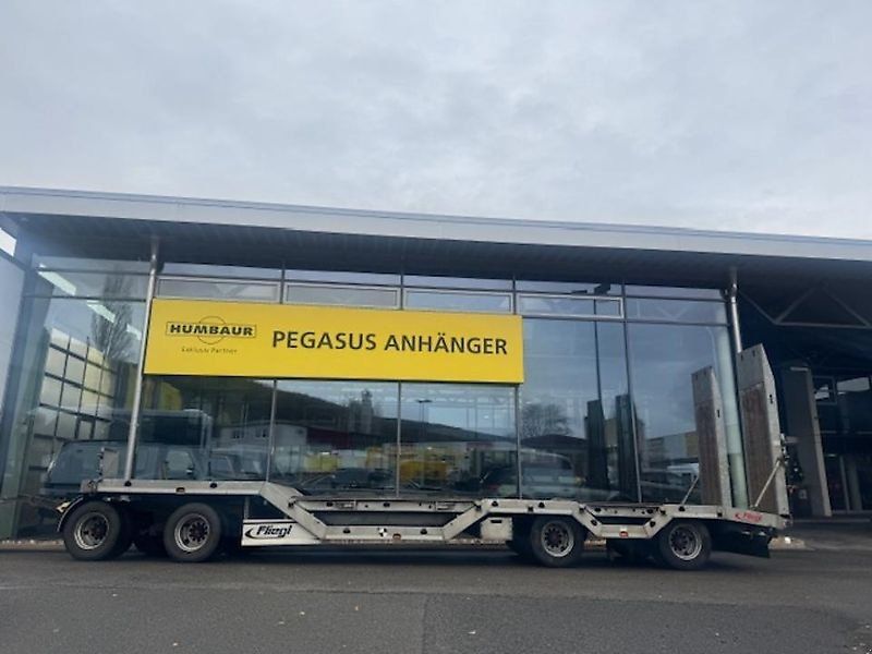 Fliegl VTS 400 4 Achs  Radmulden + Rampen 40t. 1. Hd