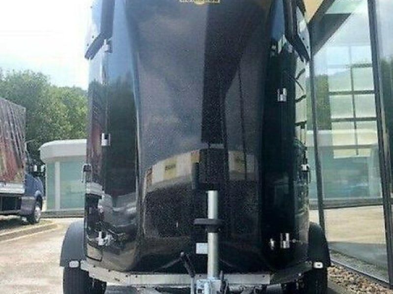 Humbaur Pegasus 2400 PRO NEUHEIT ALUBODEN 100km/h