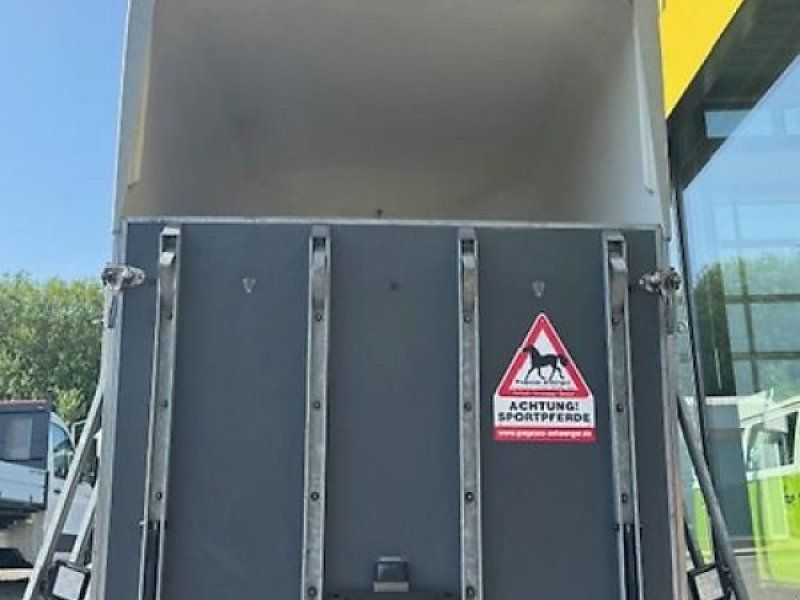 Böckmann DUO 2-Pferde 2t. Sattelkammer Holz/ Poly